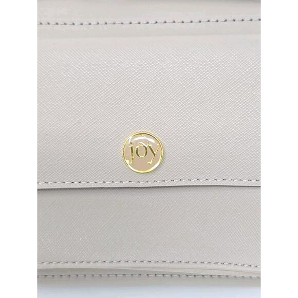 Joy Clean & Chic Saffiano Leather Crossbody Camera Bag White U7 - Picture 2 of 8